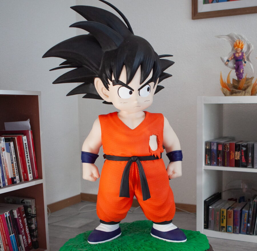 Statue Son Goku – Dragon Ball (Échelle 1/1 – Taille Réelle) en PLA – Master Piece Collection
